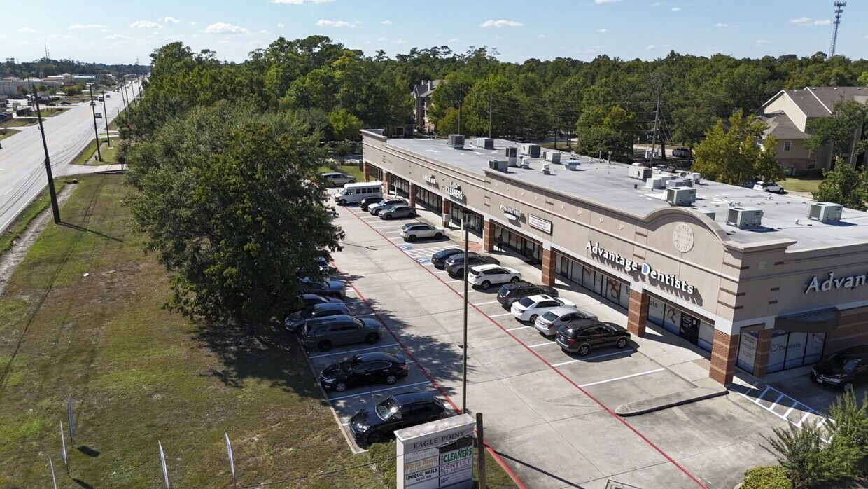 Aerial view of the Centre at Eagle Point retail center on Atascocita Road